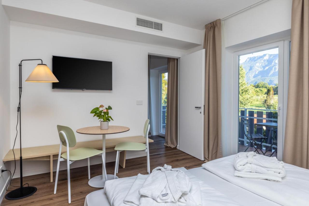 Hotel Al Sorriso Greenpark & Wellness Левико Терме Екстериор снимка