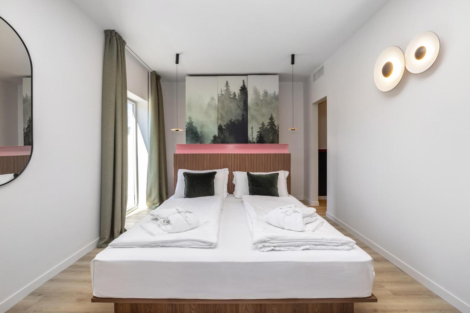 Hotel Al Sorriso Greenpark & Wellness Левико Терме Стая снимка