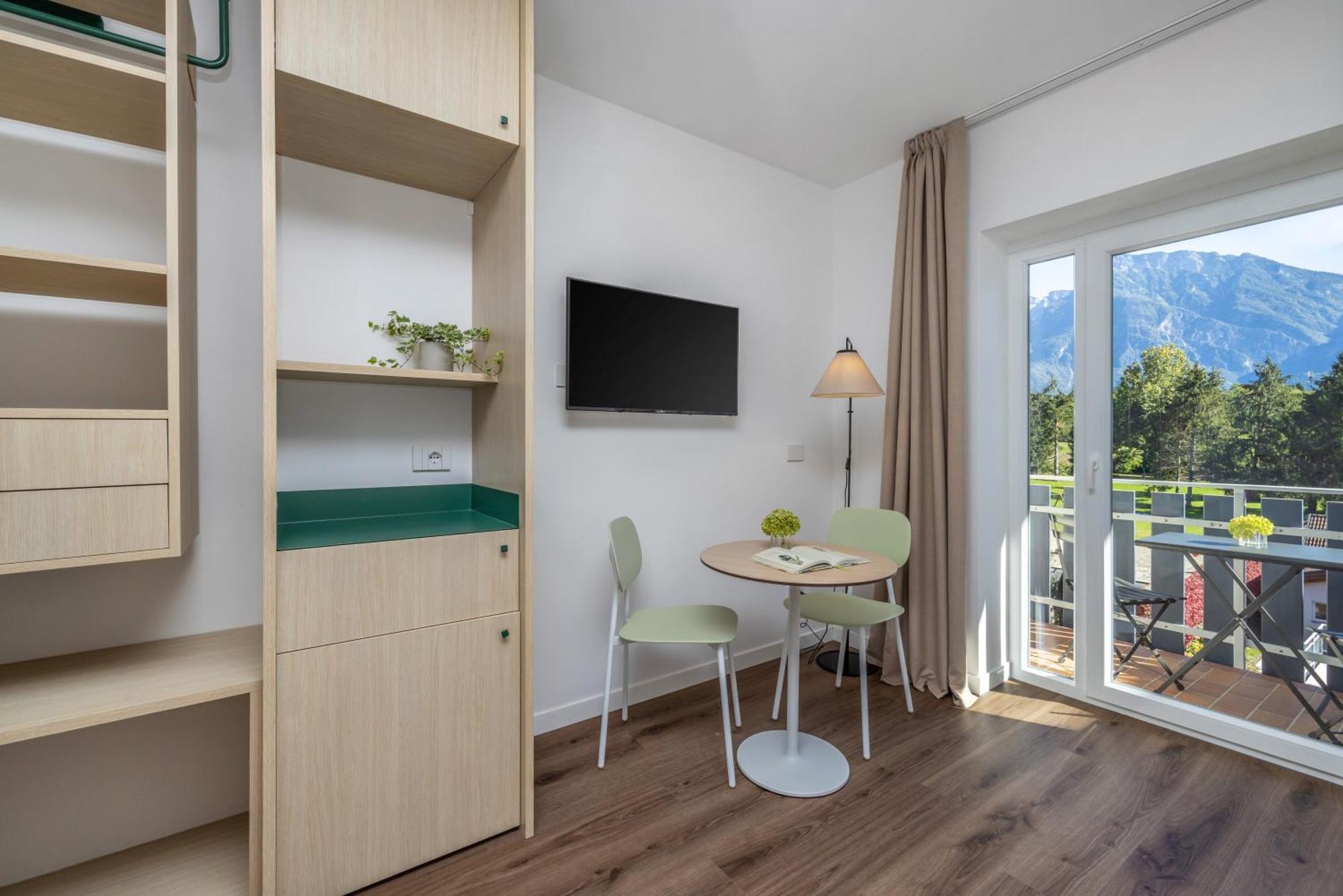 Hotel Al Sorriso Greenpark & Wellness Левико Терме Стая снимка